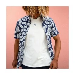 Brunotti Carson-AO Kortærmet Skjorte -VandGlæde Salgsbutik 2011045223 0532 14 1500x1500 1